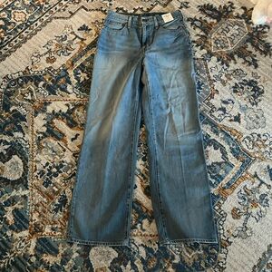 Jcrew 90’s wide leg jeans. 27. Brand new with tags.